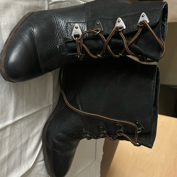 Franco Sarto! Size 10, heel 3in - Picture 2 of 5